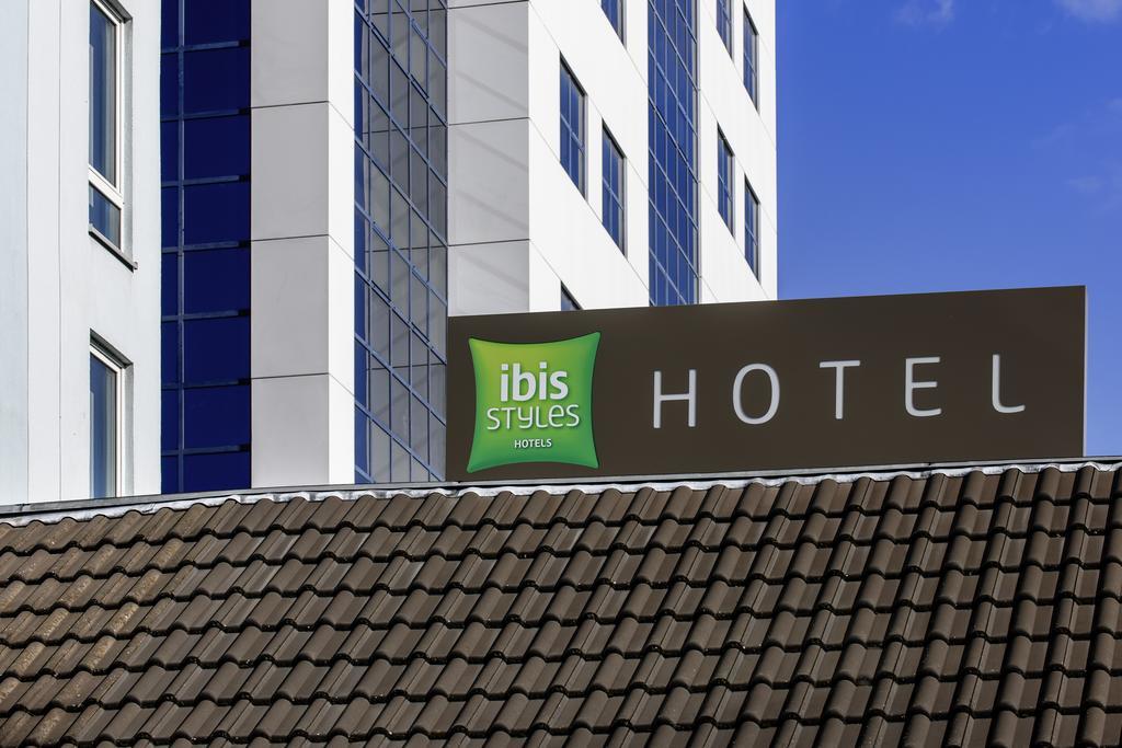 Отель Ibis Styles Duesseldorf-Нойс Экстерьер фото